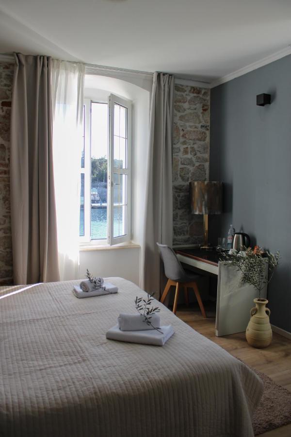 Olife Guesthouse Milna  Eksteriør bilde