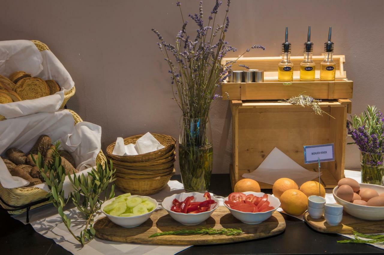 Olife Guesthouse Milna  Eksteriør bilde