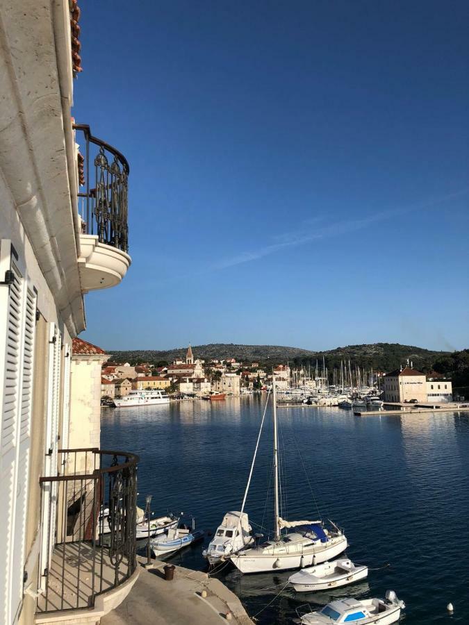 Olife Guesthouse Milna  Eksteriør bilde